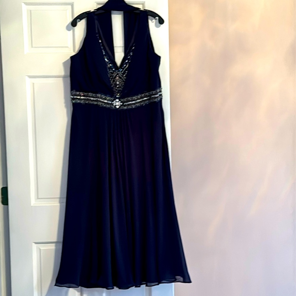 Aspeed midi guest wedding dress